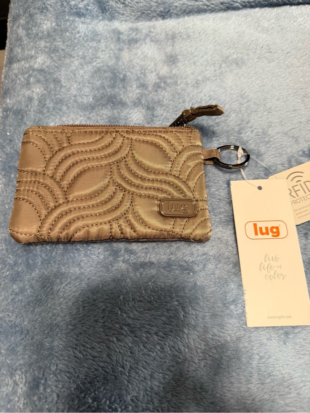 lug Quilted Zip Card Wallet Keyring in Taupe